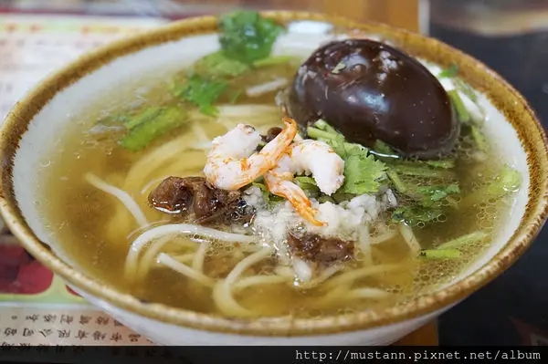 [好吃] 古早味麵店，「台南洪芋頭擔仔麵」