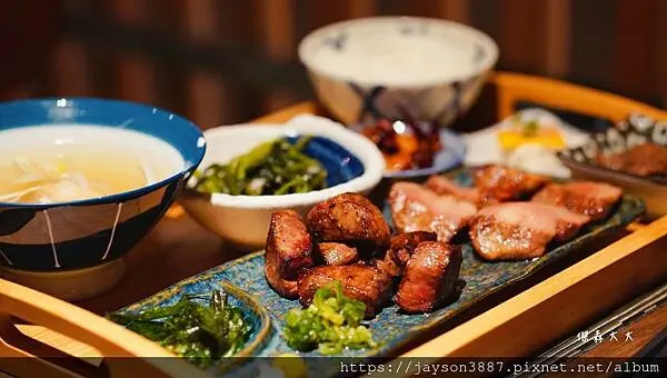 【食記】台北| 忠孝敦化* 起上小法師牛舌炭燒專門店 不用飛日本仙台也能品嚐的舌根美味