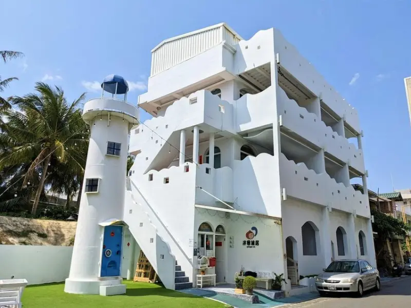 洋蔥生活風格旅居 Onion in｜一秒來到希臘！恆春古城最新旅店新開幕！海角七號阿嘉的家對面！恆春住宿推薦、恆春民宿推薦、墾丁住宿推薦、墾丁民宿推薦、屏東住宿推薦、屏東民宿推薦