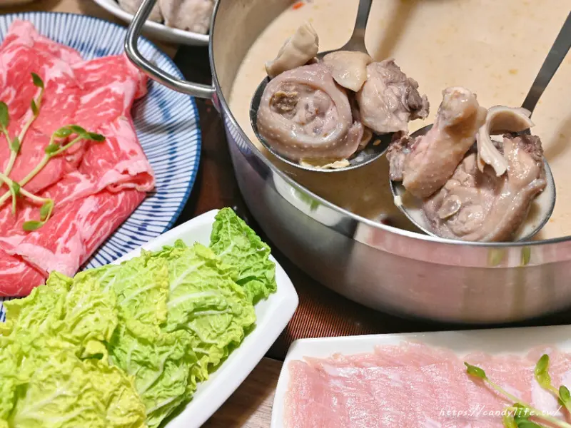 火鍋106粵式豬肚煲鍋-廣三店│台中必吃粵式豬肚煲鍋，激推手工蛋餃，來店必點，每日限量，平日來再送餐後水果～