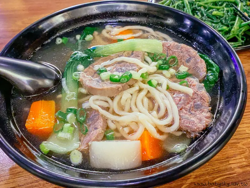 【泰山美食】珍品台式清燉拉麵--清甜、健康、清爽的清燉牛肉麵