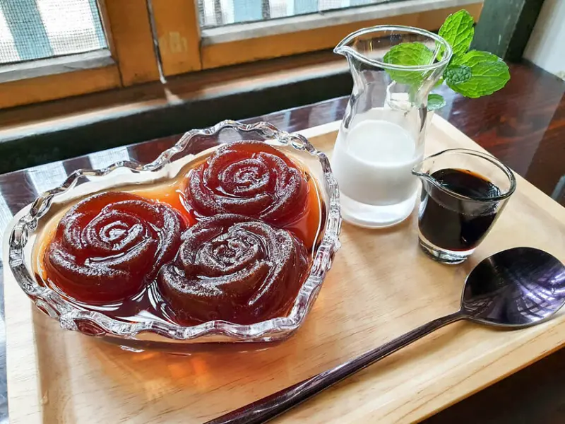 【關山美食】痴愛玉 在日式老屋吃愛玉 就是愛玉&玫瑰拿鐵愛玉 打卡文青小店