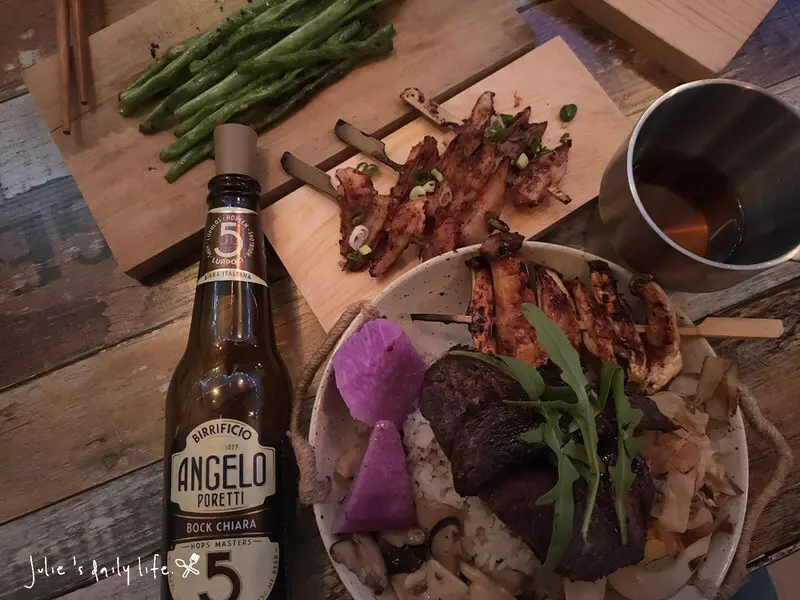 板橋 露營風燒烤●露烤-串燒●定食-烤肉飯-江子翠站 @跟著Julie一起走吧