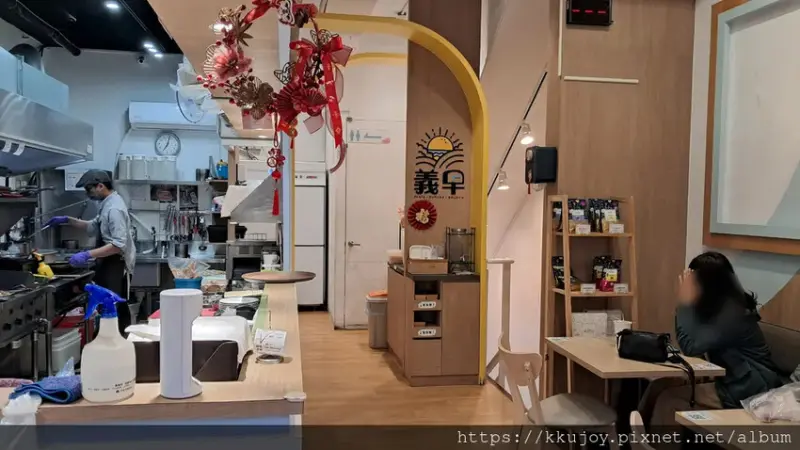 兒童友善餐廳推薦|義早早午餐|新竹東區清大早午餐| Brun