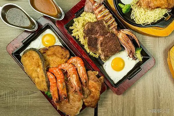 中壢平鎮南豐路美食-紅吱吱平價牛排館，美味CP值超高的一間原肉牛排館！（邀約）