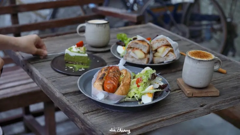 食いしん坊 Kuishinbou/貪吃鬼|南區下午茶好選擇，老宅懷舊布置拍照好去處。