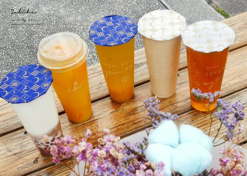 七盞茶~超美藍白異國風打卡牆!獲台灣奶茶節大賞的好喝珍奶,台灣茶飲品