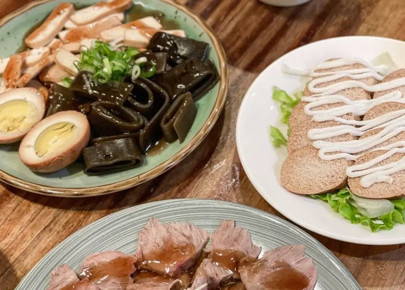 古早味美食，超平價有推薦！環境舒服整潔、想再無數回訪 ● 紅燈榮 | 台北大安美食