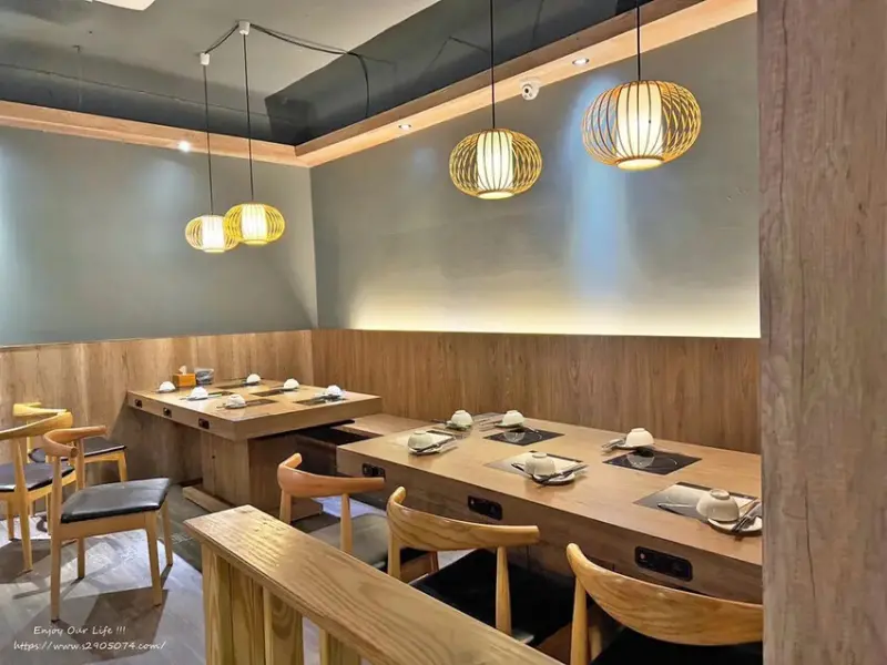 竹北-竹間精緻鍋物 ✔蔬食自助吧✔明治冰淇淋、樂天冰淇淋、飲