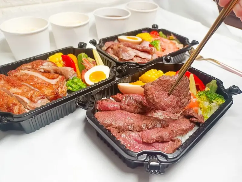 在家花少少的錢就可以吃得到冷藏牛搭配12種蔬菜補充滿滿的營養-鬥炙原味炙燒牛排(中和店)