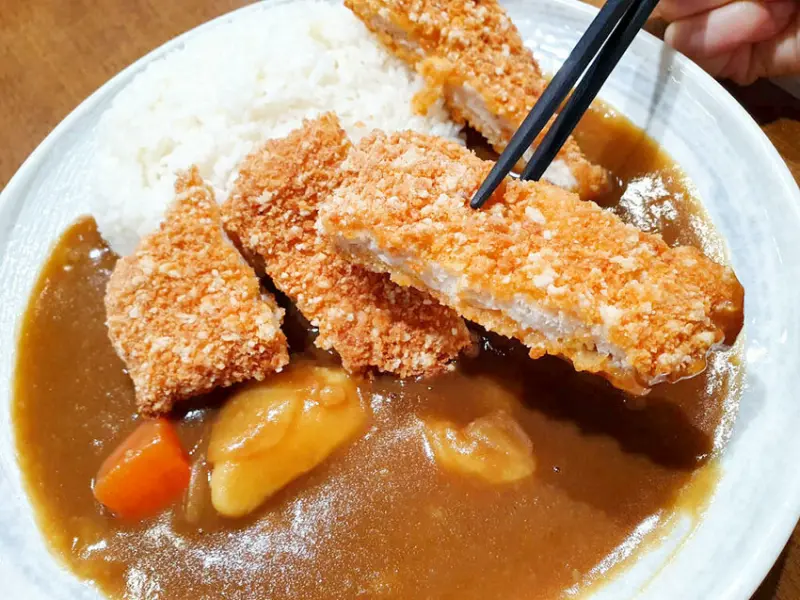 【三民區美食】WOW燒！丼飯。鍋燒 新開幕 日式平價小資美食 免費紅茶喝到飽