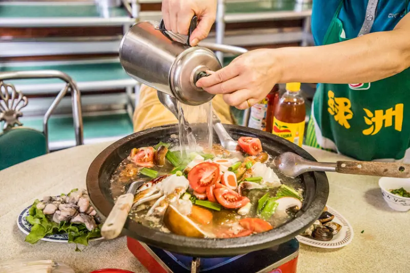 韓鄉石頭火鍋｜期間限定，一年只開八個月！很貴但超好吃的石頭火鍋