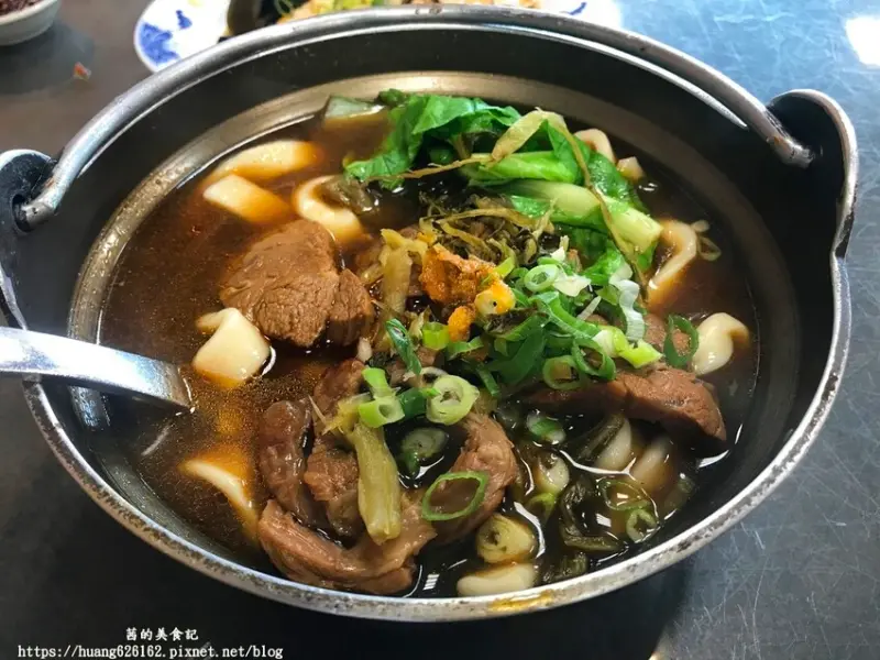 【桃園龍潭區】龍潭麵食館推薦『天川牛肉麵食館』加湯 加麵都免費~