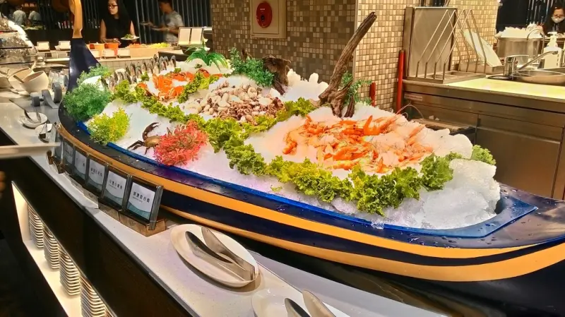 (台南中西區)饗食天堂 新光三越小西門內各式美味料理吃到飽