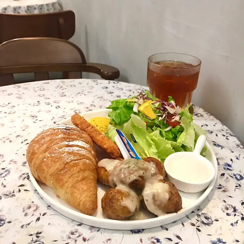 【板橋美食】霜蒔咖啡-懷舊復古風早午餐