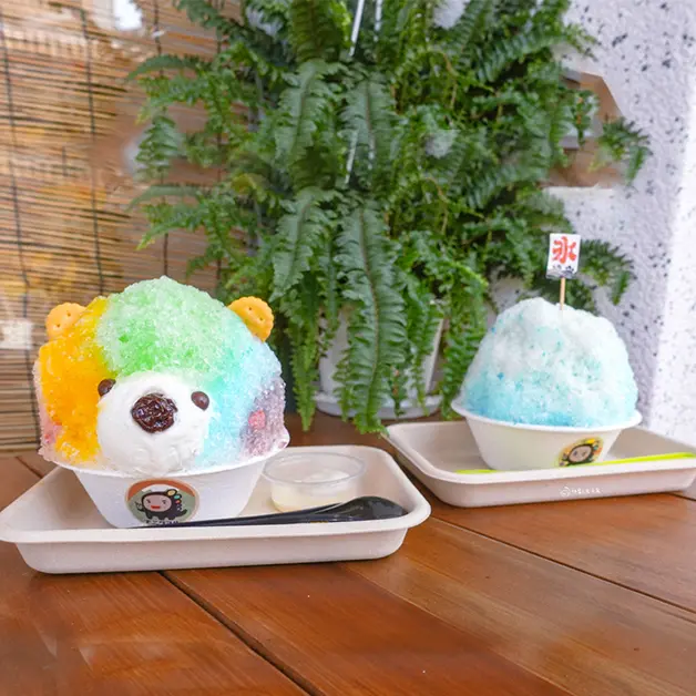 澎湖美食。浪花丸かき氷  海島風日式刨冰  文青富士山刨冰還有超可愛彩虹小熊刨冰