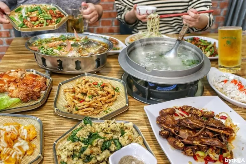 平價現撈快炒新開幕！近百道手路菜隨你點，每日直送新鮮漁獲，金牌生啤酒喝五送一