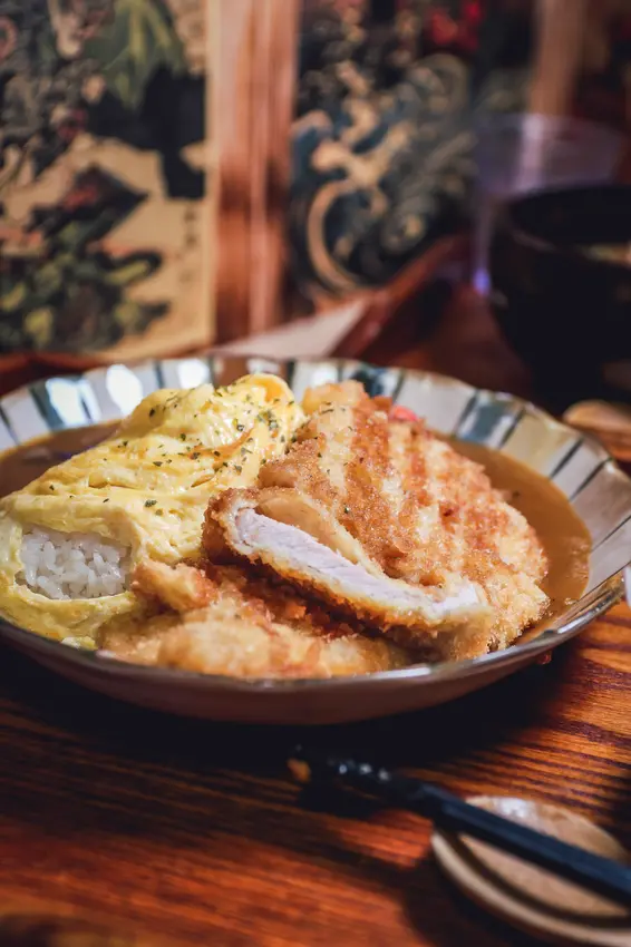 北海道小樽-禾荳家カレー屋 台中南區日式咖哩店 日式咖哩飯 湯咖哩 日式丼飯 高CP值日式料理