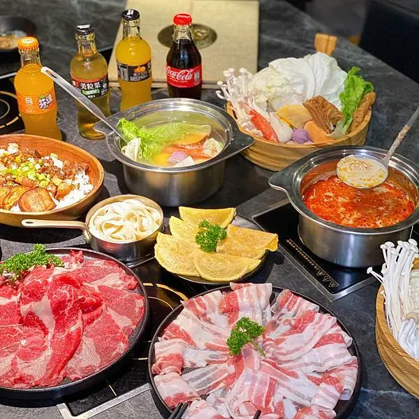 [內湖美食] 龍府小鍋(內湖民權店) 特色濃辛牛奶鍋 內湖東湖葫洲美食 宅配冷凍麻辣水餃 @蛋寶趴趴go