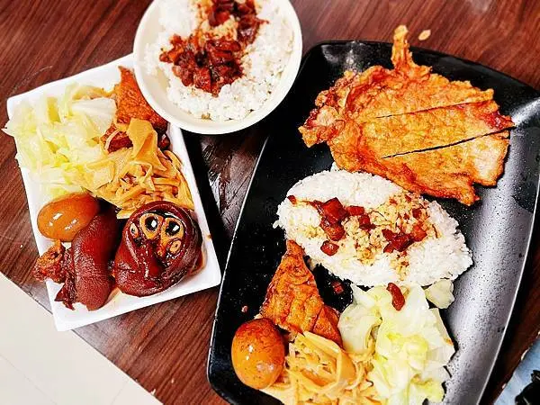 ||吃。台北|| 壹圓鼎 永和豬腳飯、排骨飯都不錯