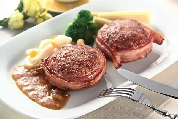 [西餐料理]德式蘑菇豬肉堡