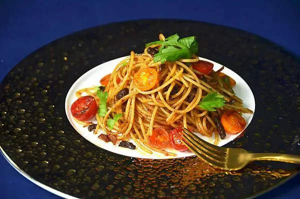 中西碰撞新火花🔥椒麻干貝醬義大利麵😆台塑椒麻干貝醬一瓶在手👌料理順手