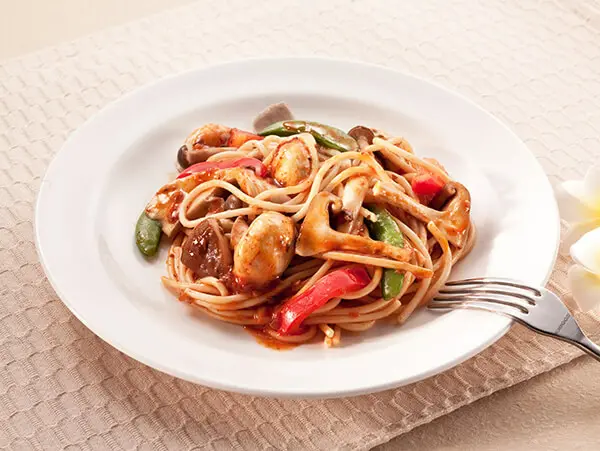 [中式料理] [素食] 義式百菇茄汁麵