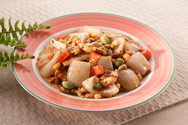 [中式料理]玉蔥炒蛋蘑菇醬