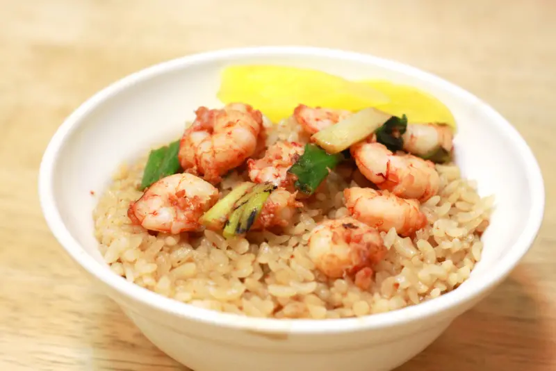 [台南美食] 集品蝦仁飯。簡單樸實卻有著濃濃台南味的蝦仁飯 // 中西區