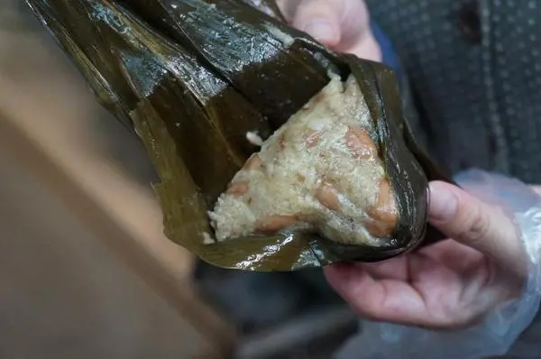  [漫步中西區]台南 阿娟肉粽~讓人感動的有媽媽味肉粽