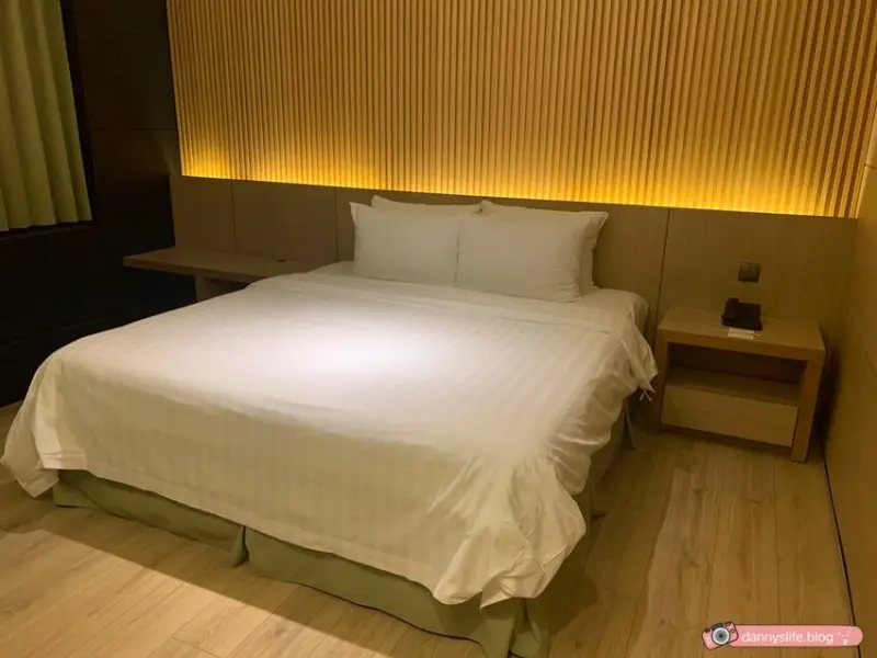 巨蛋旅店 │高雄住宿·鄰近捷運R14、高雄巨蛋、瑞豐夜市 - 丹尼的吃喝玩樂