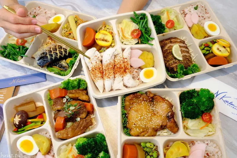 質感餐盒就在這！N.Kitchen你可.愛料理，唯美菜色美味好拍，當週主打便當有優惠折扣！