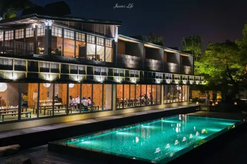 【台中新社｜美食】飛花落院。新社無菜單料理，磨十年於一院，四季輪替菜單，約會慶祝推薦餐廳