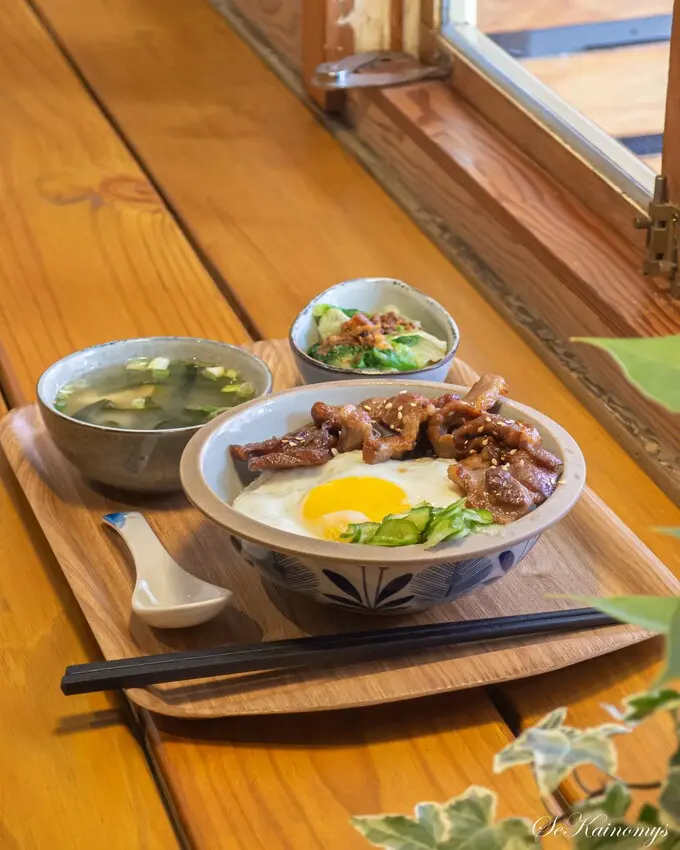 【花蓮美食】萬寶家食堂 隱身於花崗山的家常風味 傳統記憶的傳承 萬寶臘味工坊 - Mys旅人誌