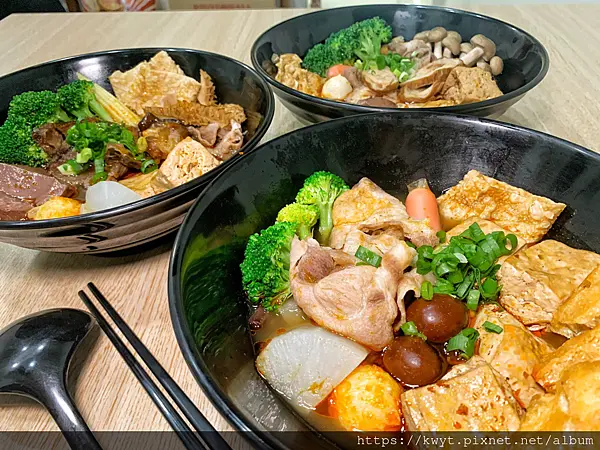 【台南美食】老有味麻辣燙。麻辣燙系列NT70元起，隱藏在台南市區巷弄的深夜食堂！