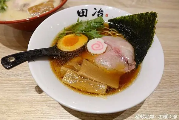 [日式拉麵] 麵処 田冶 ~ 超美味烏骨雞醬油拉麵，東區216巷超人氣店家，台北雞湯拉麵推薦!