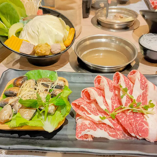 中永和美食。令和日式涮涮鍋  福和橋邊的日式火鍋  超大空間/多人聚餐推薦