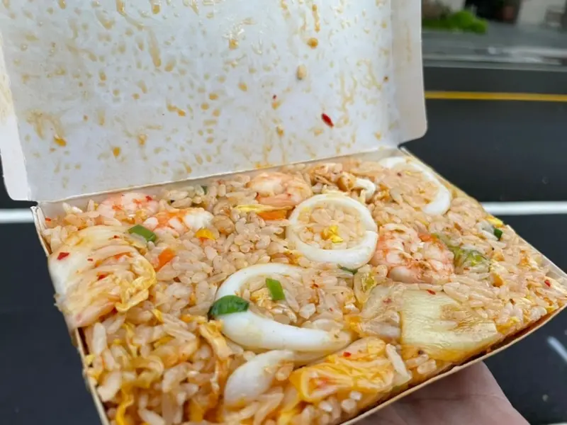 【台南 東區】台南人氣炒飯排行榜 裕農路人氣唐家泡菜館