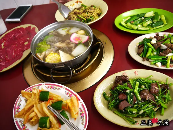 [小北食記] 台南－榮吉炒牛肉專賣店 (蔥爆牛肉、炒牛心、牛肉炒麵、牛腩火鍋)