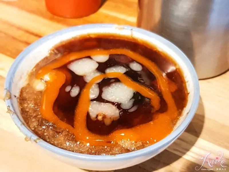 【台南美食】富盛號碗粿。只賣兩種東西～一賣就是70年！國華街必吃古早味 - ANIKO 艾妮可美味人生