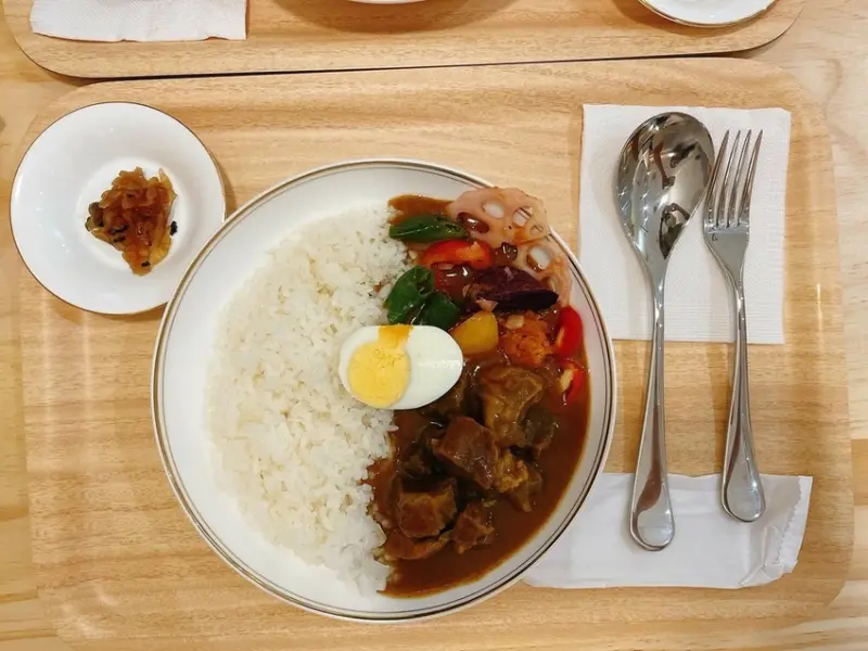 【台南 北區】不輸日本的美味 公園路芙蓉熟成咖喱所  不能錯過九州風味唐揚雞