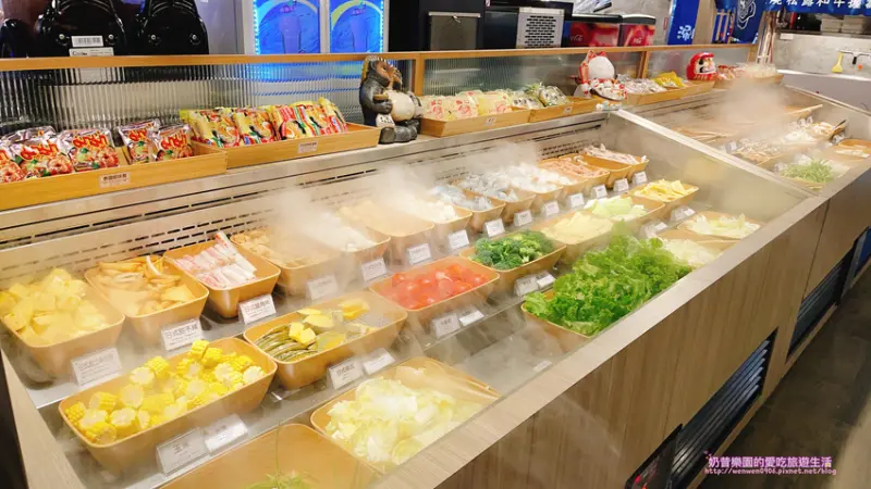 [台北萬華區]高cp值399吃到飽！馬辣新品牌-涮樂和牛鍋物，還有和牛握壽司給你大大滿足～西門町火鍋吃到飽．和牛吃到飽