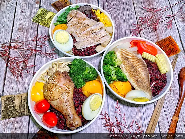 【台南東區便當】隨主飡法式水煮專賣台南富農店。六道配菜一道主菜只要100元，菜色豐富，偶爾也要均衡飲食LIGHT一夏！