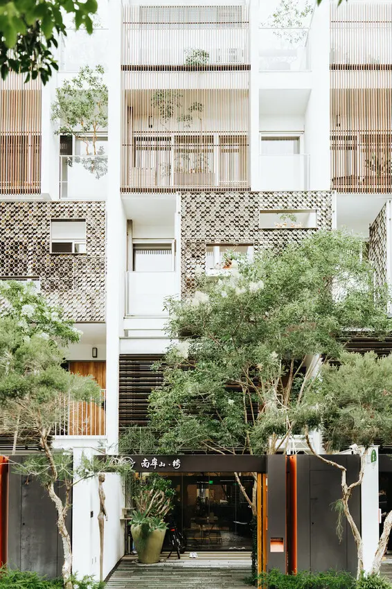 歡迎來到南方的海岸邊，以山為靈感的美學旅宿｜台南市安平區｜南岸山‧綺