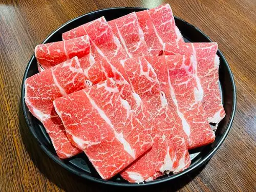 【撈月】新北新莊。和牛吃到飽。海鮮火鍋│超夯韓國冰沙必喝