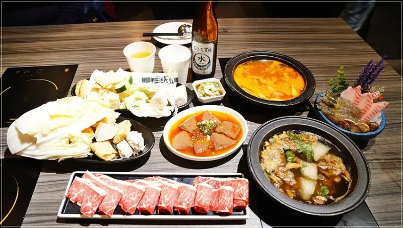 狂一鍋新莊插旗｜超人氣排隊名店，一吃就圈粉的台式爆炒火鍋， 獨家口味超過一半，重點還很好吃