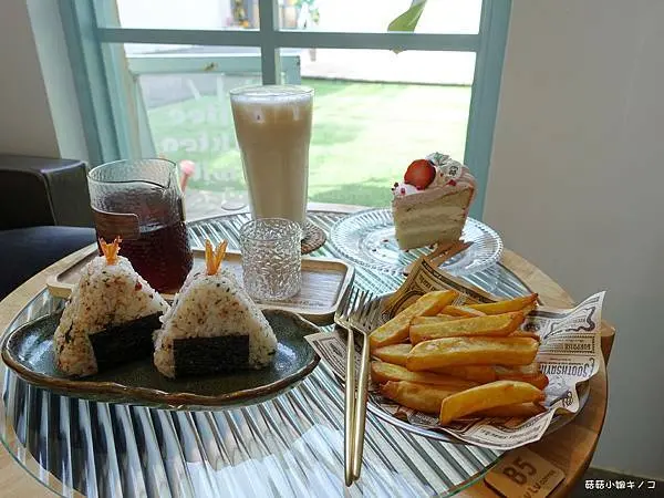 <吃。在宜蘭>三星鄉-超適合拍美照的清新風格咖啡廳~露露Lulu coffee~