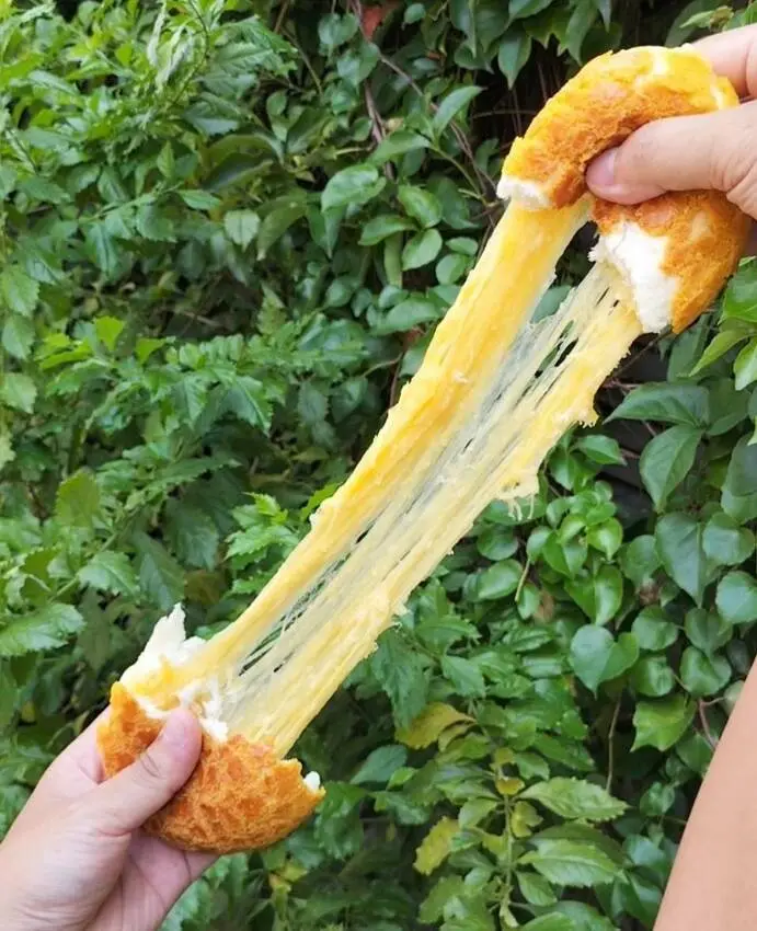 超澎湃特濃芝心菠蘿包-嘉義楓茶記中山店