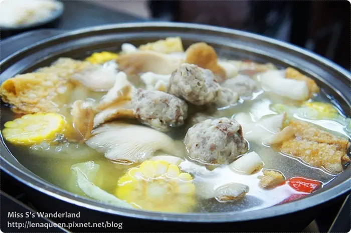 [台南] 劉家莊牛肉爐♥現宰本土溫體牛的鮮嫩好滋味