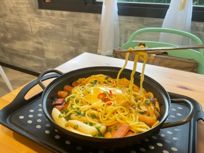 Zesty樂亭韓鍋｜台中美食 🏵 疫情中綻放的新韓式 我從外送吃到店裡去 🏵